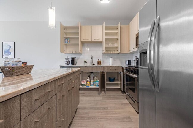 Building Photo - 28294 Ferry Rd