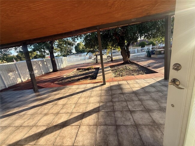 Building Photo - 3603 NW 98th St