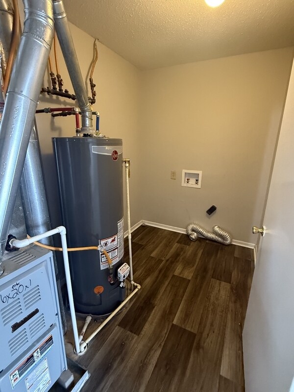 Building Photo - 8028 Cork Bend Ln