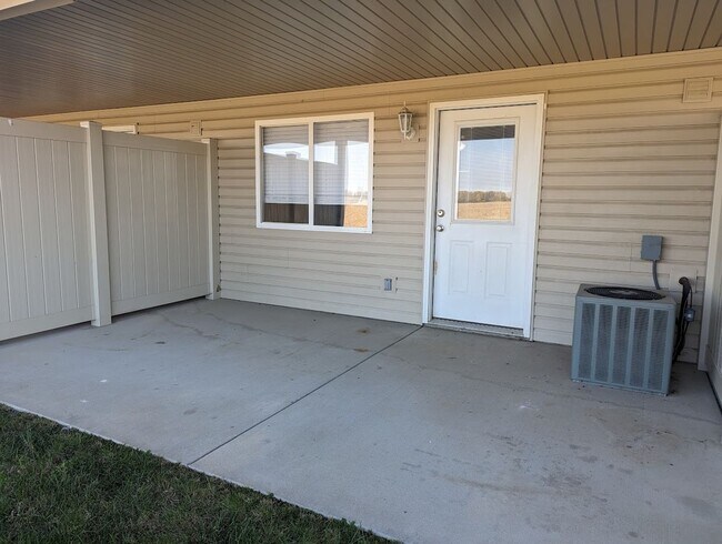 Building Photo - 111 Northtowne St