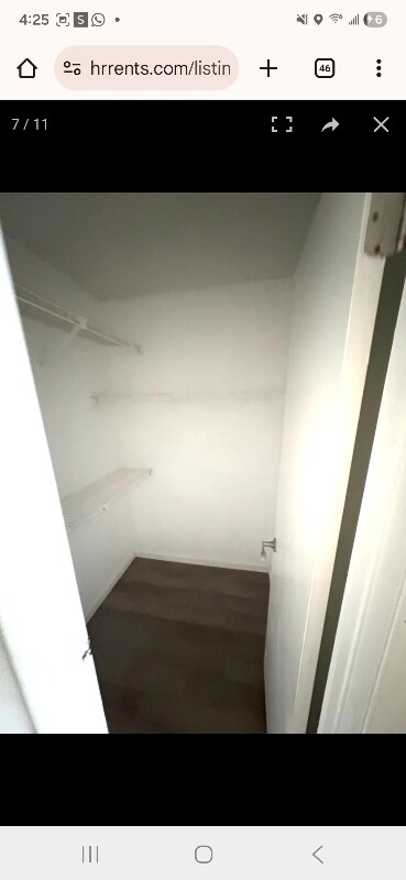 Building Photo - 1940 Lake Atriums Cir