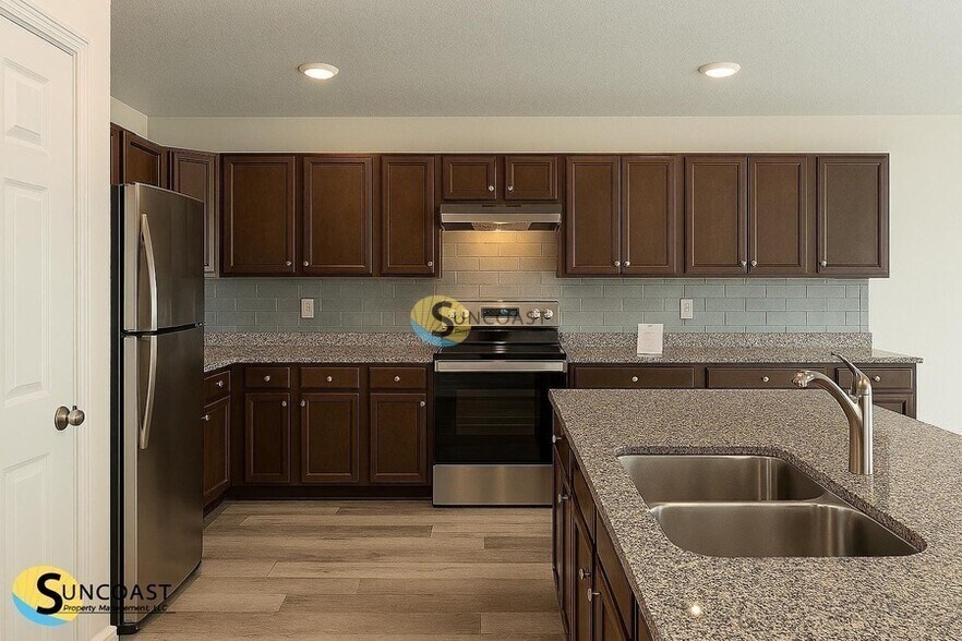 Building Photo - 18 Unimay Ct