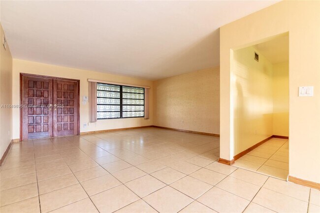 Building Photo - 16221 SW 102nd Ave
