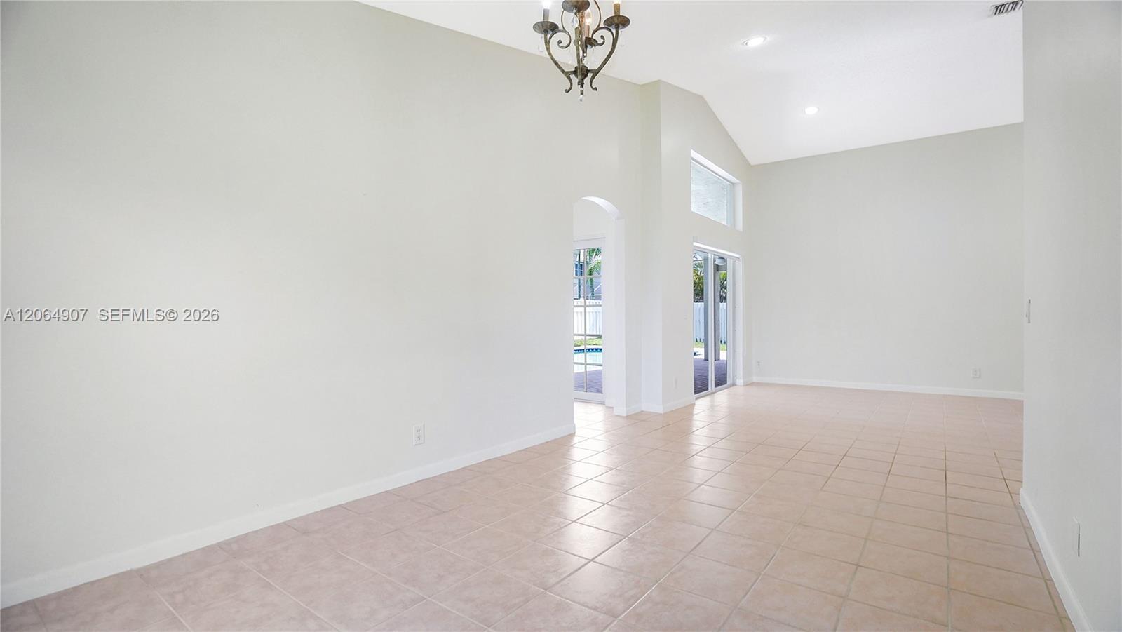 Building Photo - 1064 Cedar Falls Dr