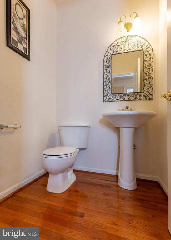 Building Photo - 21935 Windover Dr