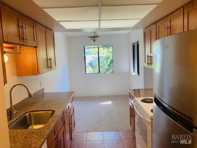 Building Photo - 1579 Lincoln Ave