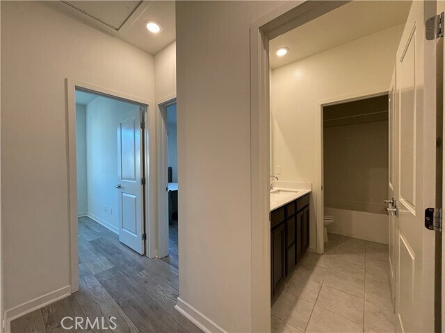 Building Photo - 135 Citysquare
