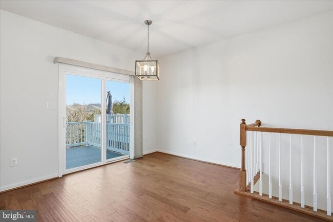 Building Photo - 166 Trout Lily Dr