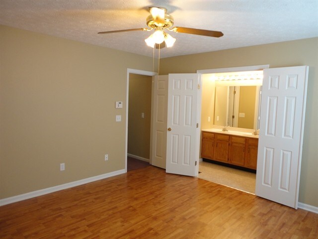 Building Photo - 4102 Loyala Chase Ln