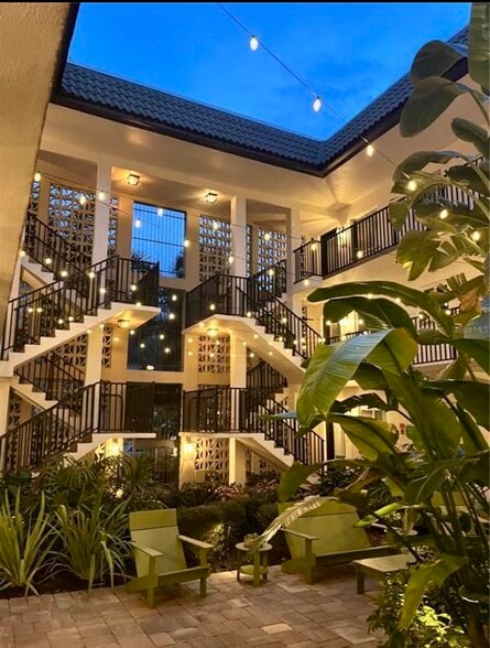 Building Photo - 125 5th Ave NE