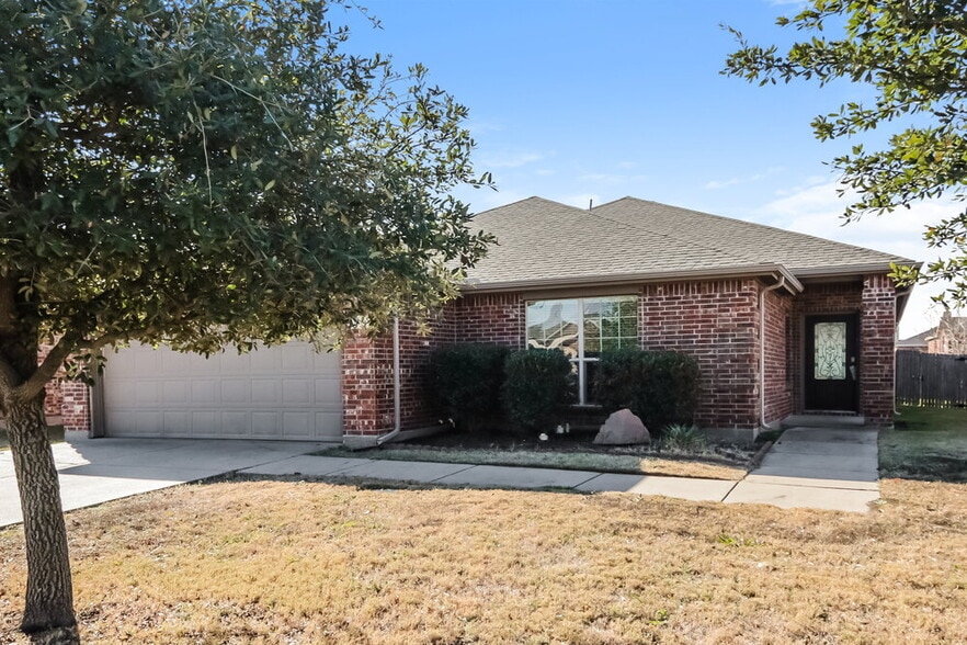 Building Photo - 120 Meadow Crest Dr