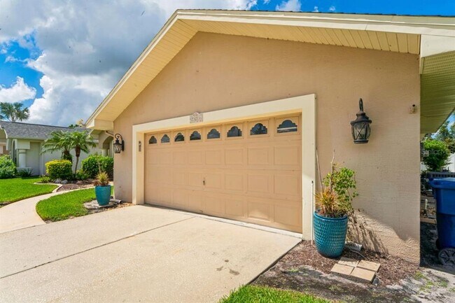 Building Photo - 23218 Cypress Trail Dr