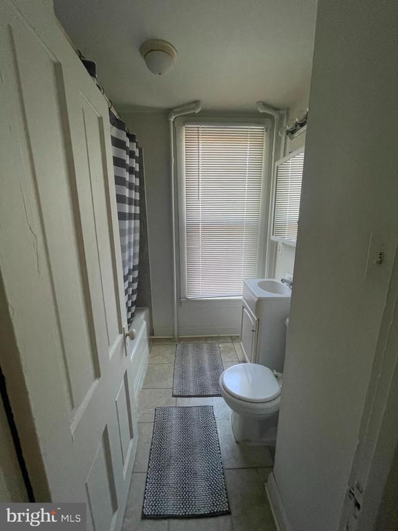 Building Photo - 13 Kirkwood Rd