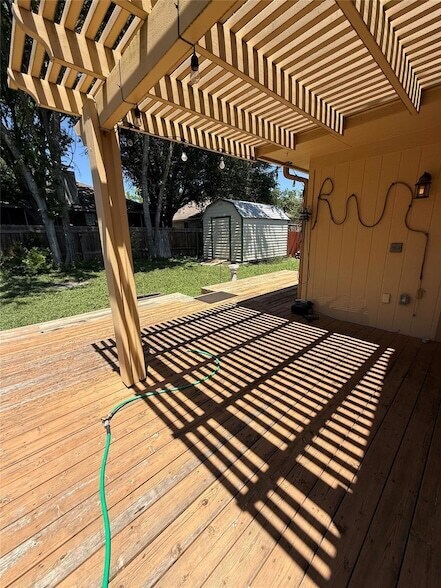 Building Photo - 20808 Jumpers Delight Ln