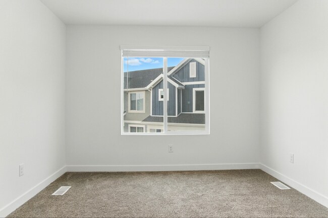 Building Photo - 1605 S Windy Rdg Dr