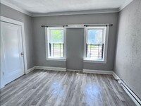 Building Photo - 848 Linn Dr