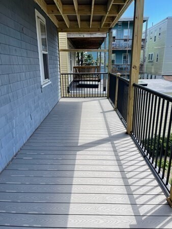 Building Photo - 849 E 3rd St