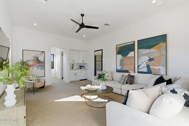 Building Photo - 8900 E Sands Dr