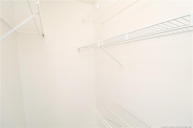 Building Photo - 310 Riverwalk Cir