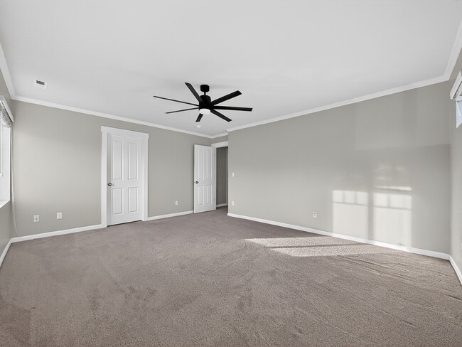 Building Photo - 9825 15th Pl SE