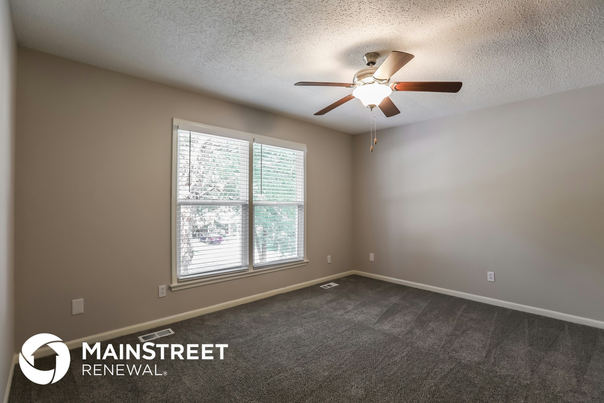 Building Photo - 1539 Dartmouth Dr