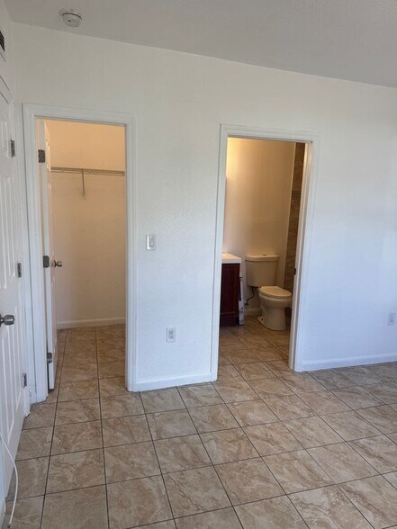 Building Photo - 3055 NW 76th St