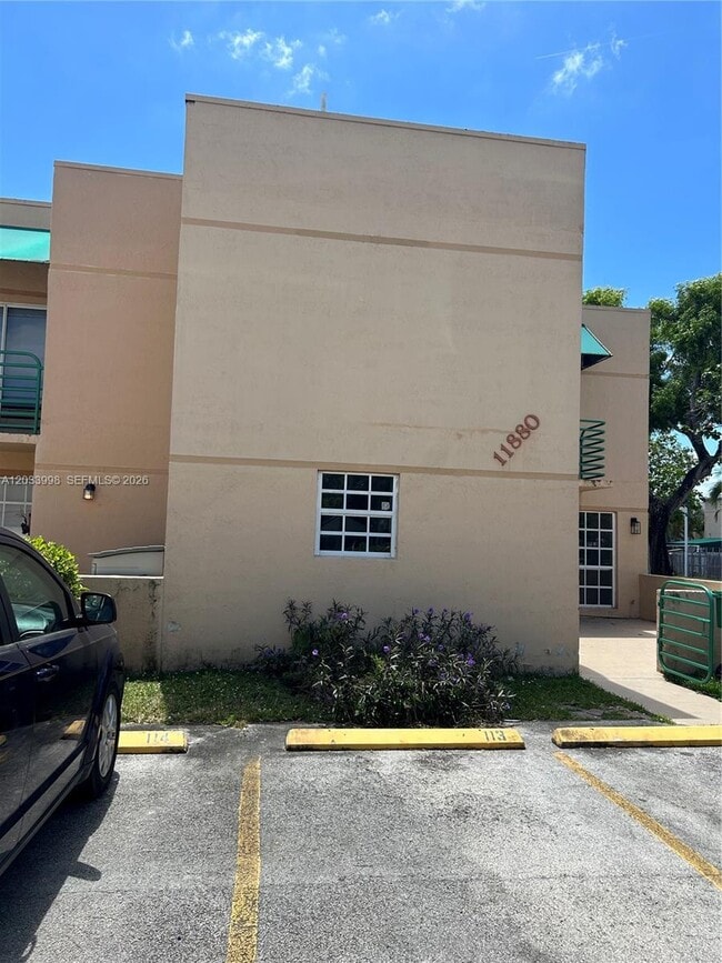 Building Photo - 11880 SW 19th Terrace