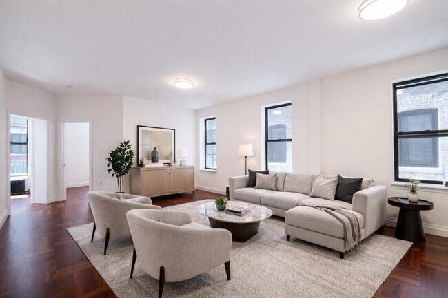 Building Photo - 605 W 137th St