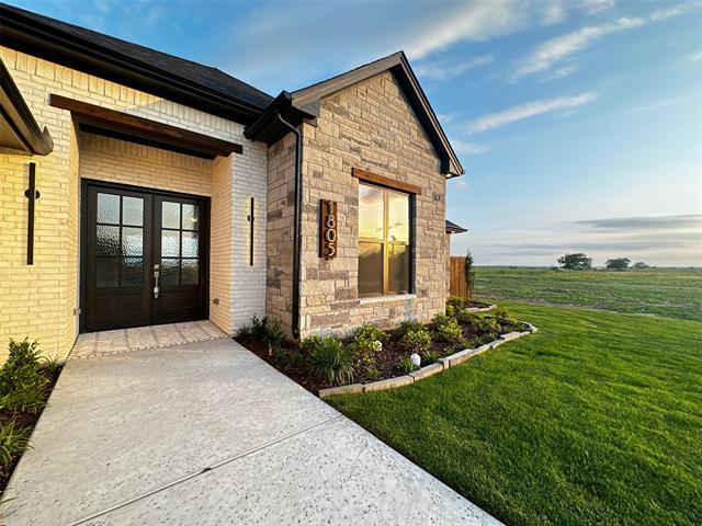 Building Photo - 1805 Sudbury Dr