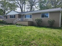 Building Photo - 3 bedroom 2 bath home in the desirable Belvoir Area in Chattanooga
