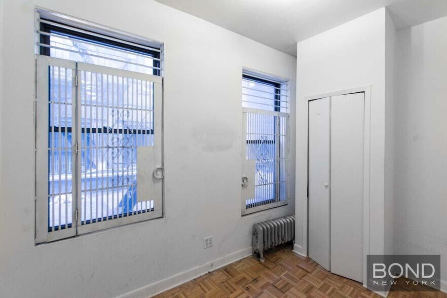 Primary Photo - 369 Broome St