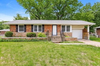 Building Photo - 9609 Griffin Dr