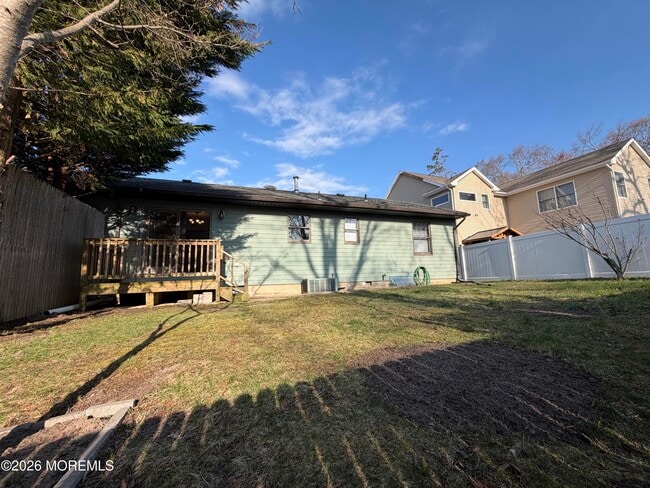 Building Photo - 1310 George St