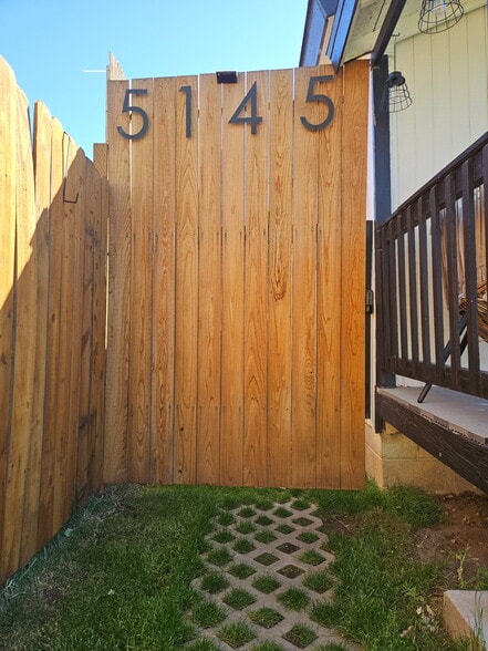 Building Photo - 5145 Quinella Ct