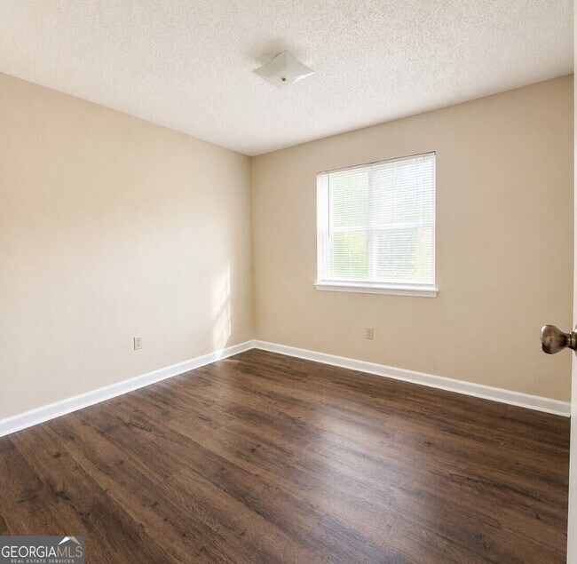 Building Photo - 109 Seaparc Cir