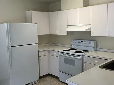 Building Photo - 547 Karcio Ct