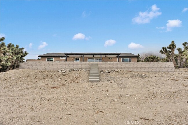 Building Photo - 2128 Pheasant Rd