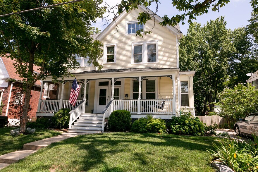 Primary Photo - 7229 Moller Ave