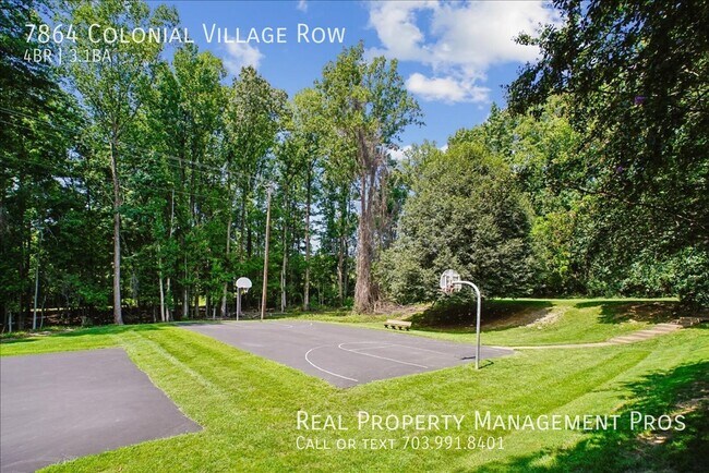 Building Photo - 7864 Colonial Village Row