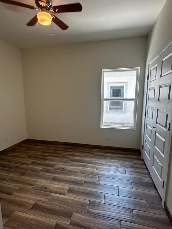 Building Photo - 605 N Emerald Ave