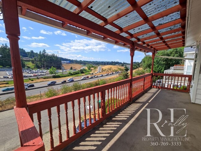 Building Photo - 3-Bed Townhome w/ Private Outdoor Spaces &...