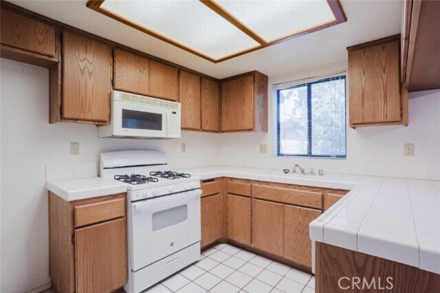 Building Photo - 43840 Bobby Jones Dr