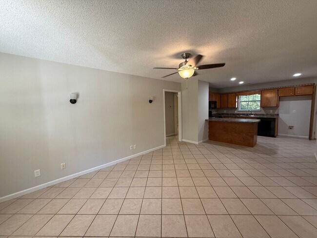 Building Photo - 5616 Co Rd 26
