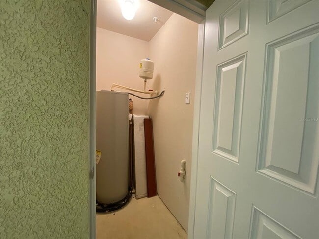 Building Photo - 6394 Banyan Blvd