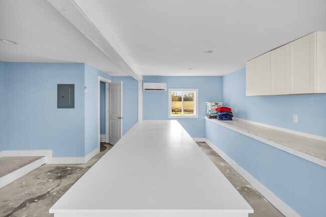 Building Photo - 801 NC-33