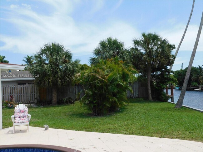 Building Photo - 108 NE 30th St