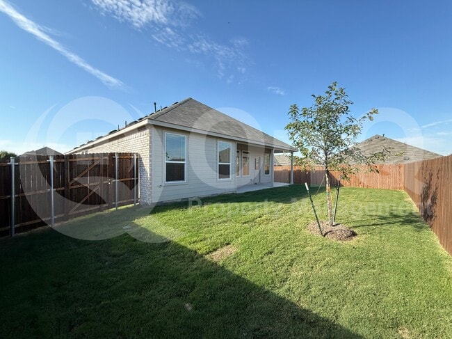 Building Photo - 454 Ridge Dr