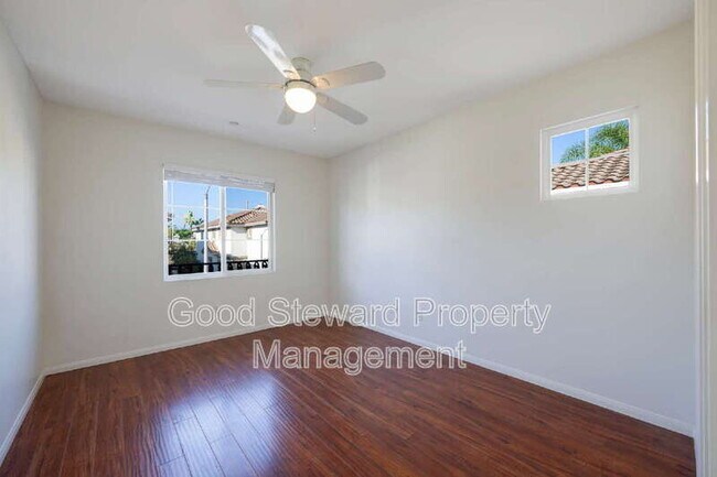 Building Photo - 1760 Taylor Ln