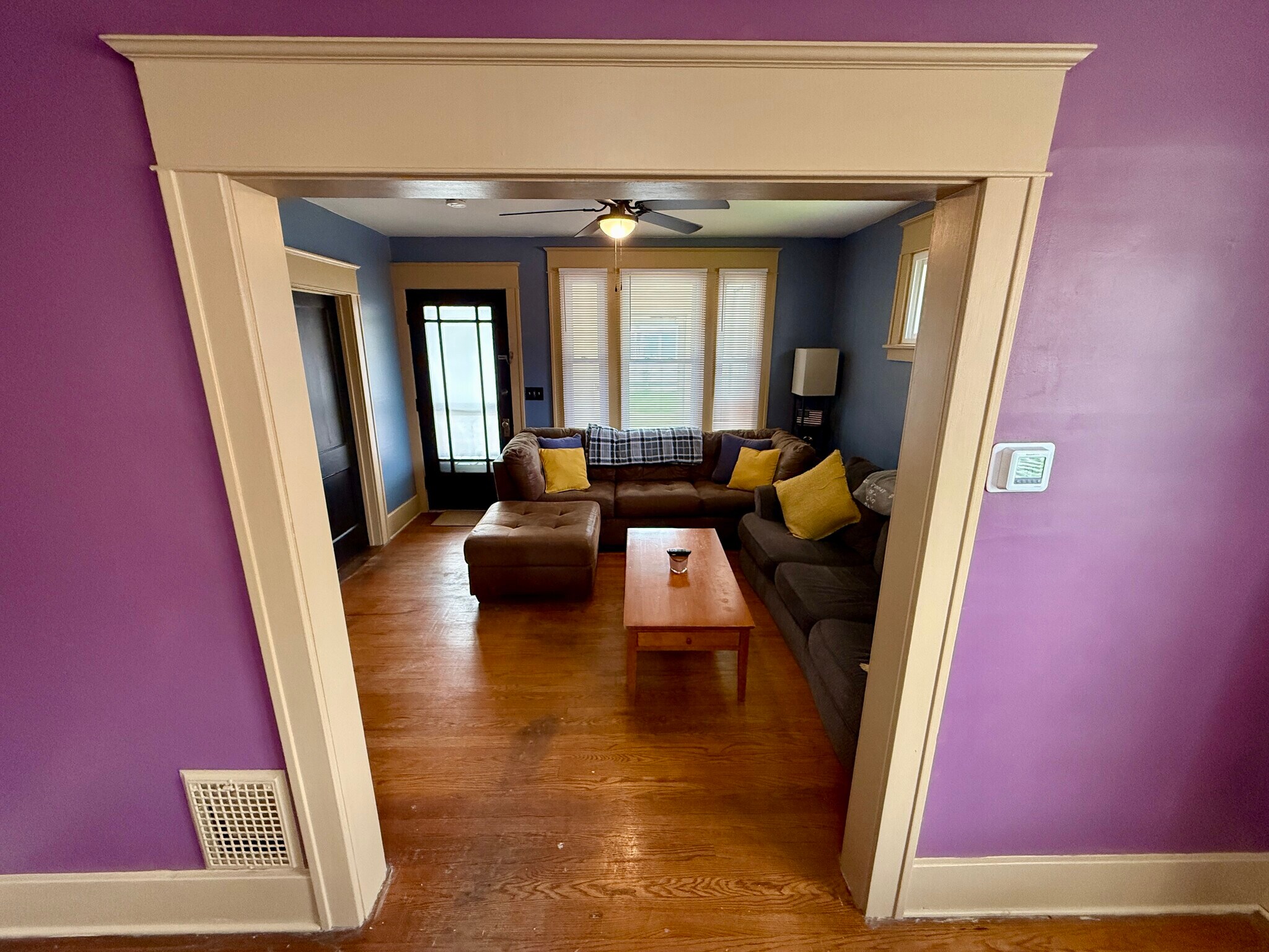 view into living room from dining room - 1005 Kellogg Ave