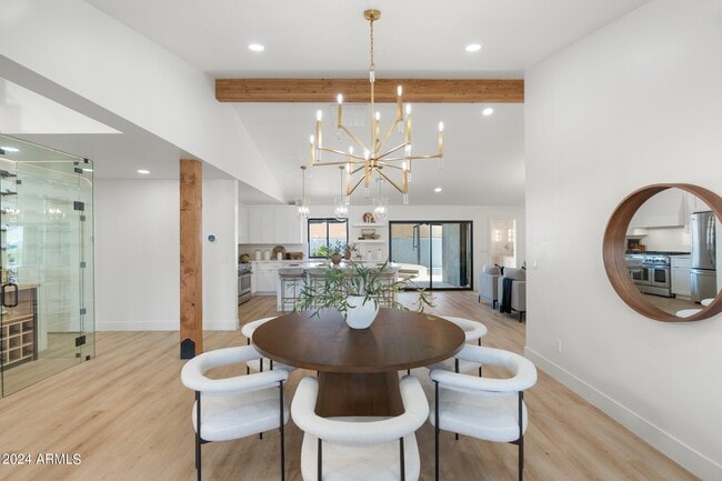 Building Photo - 1643 W Griswold Rd